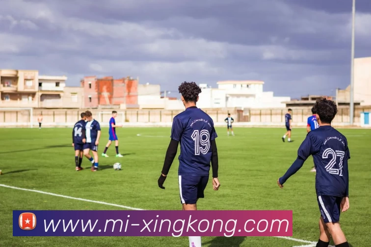 星空体育APP 体育赛事宣传图